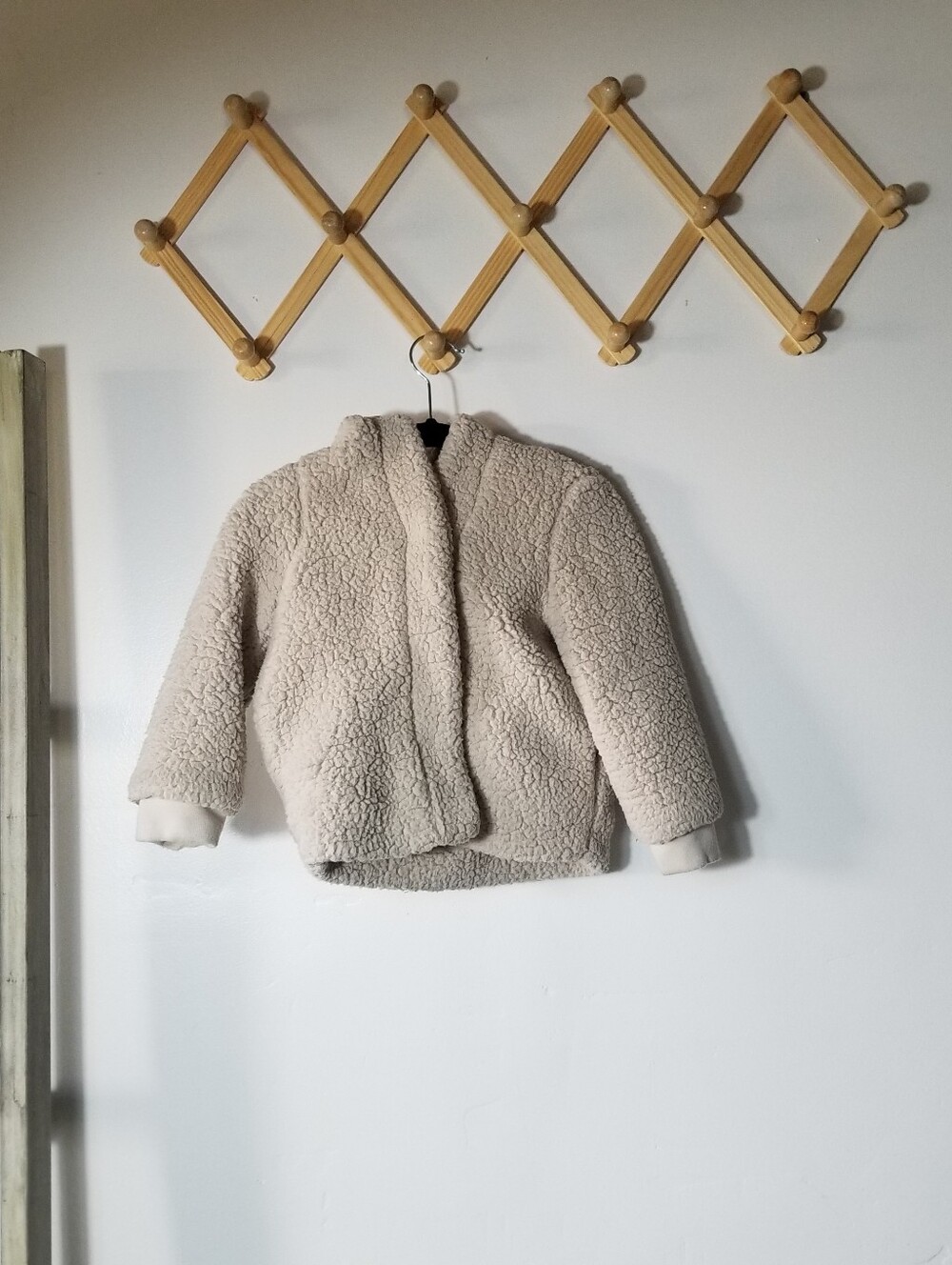CAT & JACK TODDLER TAN SHERPA COAT SIZE 3T